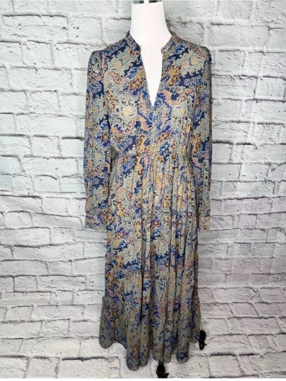Elan v neck midi dress new with tags size women’s small